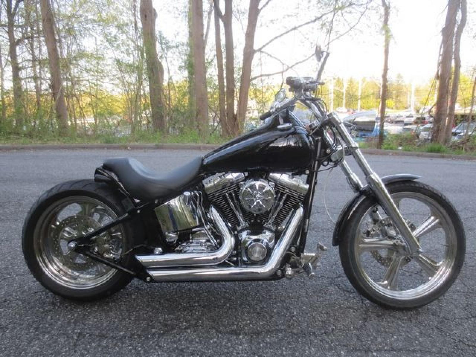 2002 Black (1HD1JBB182Y) with an 2 CYLINDER TWIN CAM S&S PORTED engine, 6 SPEED BAKER transmission, located at 270 US Route 6, Mahopac, NY, 10541, (845) 621-0895, 41.349022, -73.755280 - Photo #13
